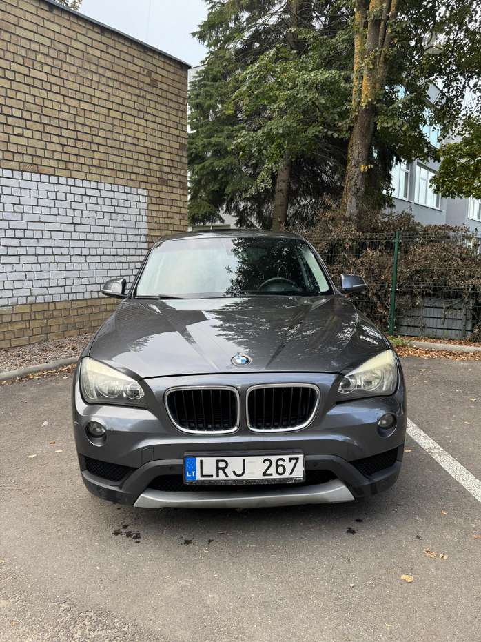 BMW X1, 2.0 l., universalas