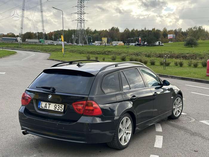 BMW 320, 2.0 l., Универсал