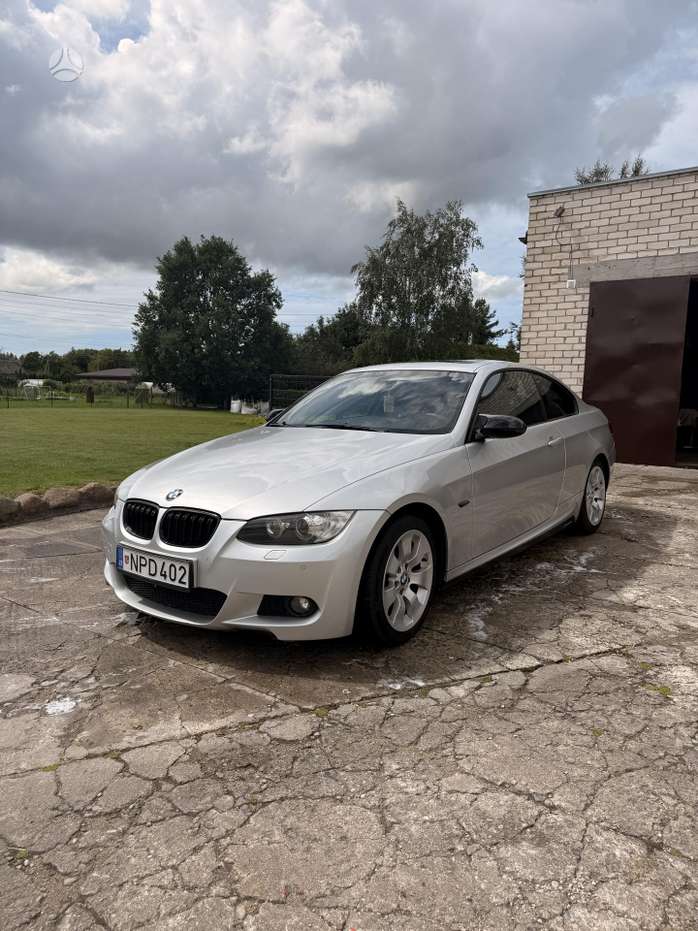 BMW 320, 2.0 l., coupe