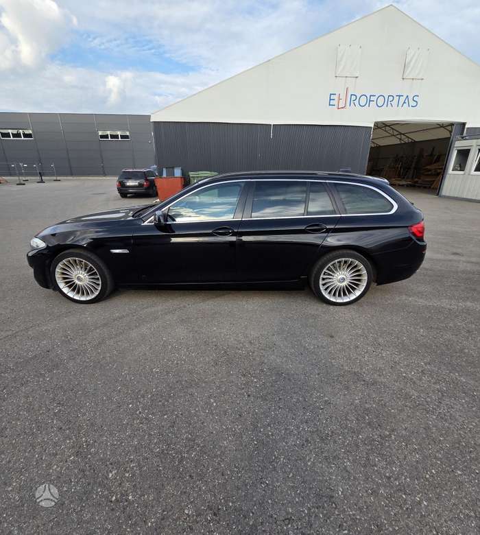 BMW 525, 3.0 l., wagon