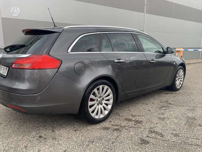 Opel Insignia, 2.0 l., wagon