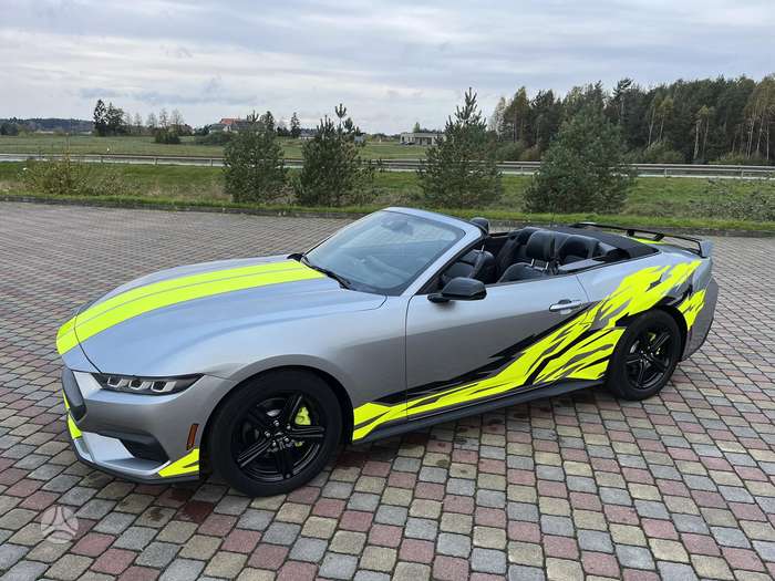 Photo 4 of 4