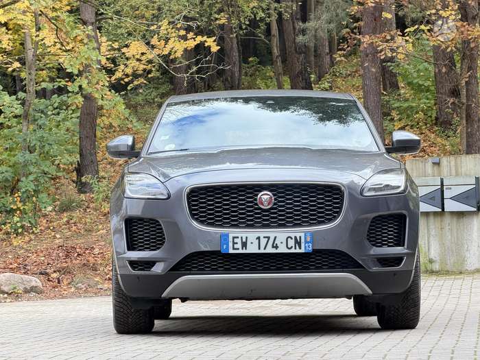 Jaguar E-Pace, 2.0 l., Внедорожник / Кроссовер