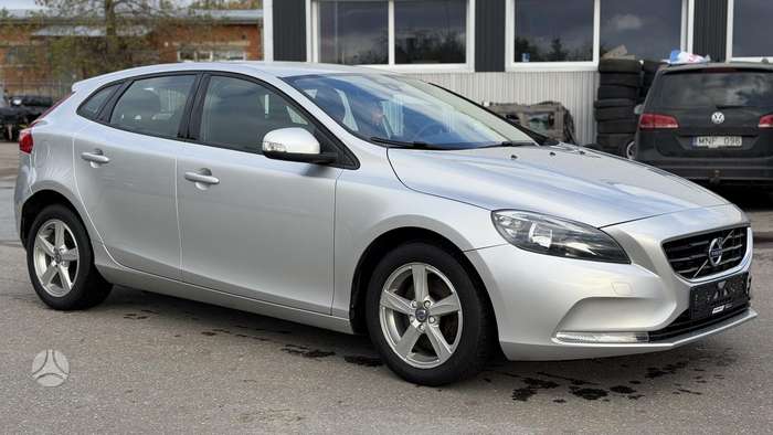 Volvo V40, 2.0 l., Универсал