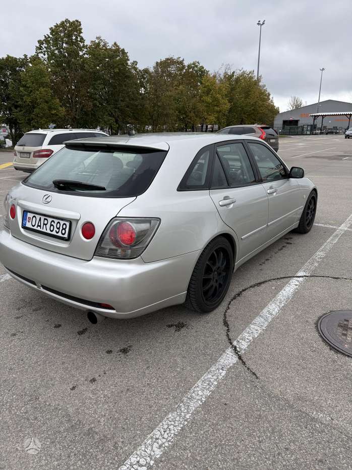 Nuotrauka 4 iš 4