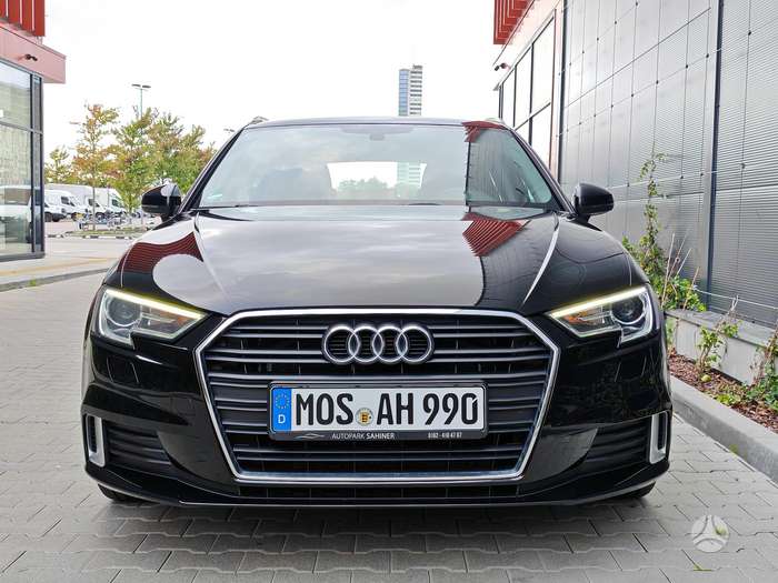 Audi A3, 1.0 l., hatchback