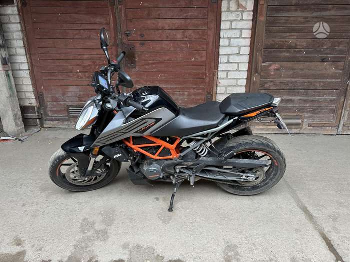 KTM Duke 125cc, street / classic
