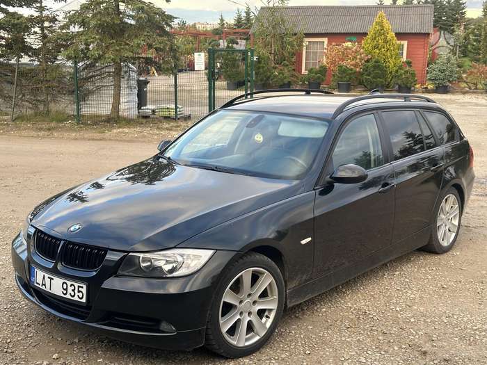 BMW 320, 2.0 l., wagon