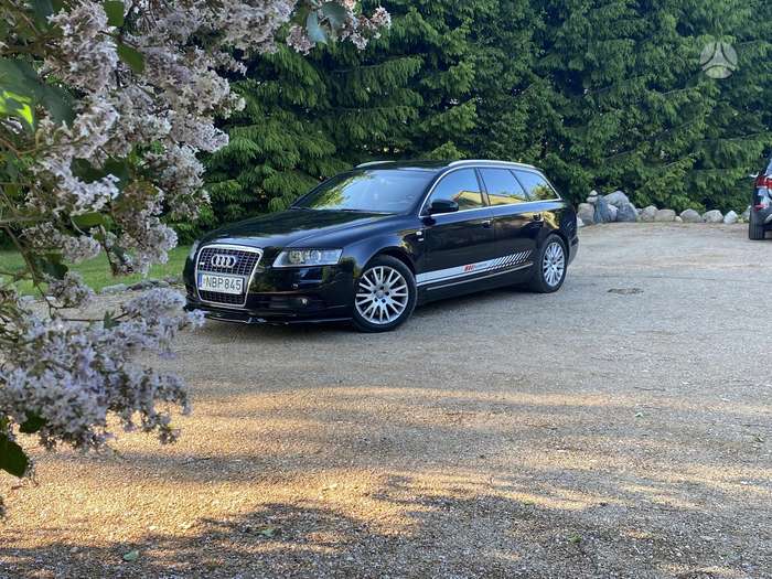 Audi A6, Универсал