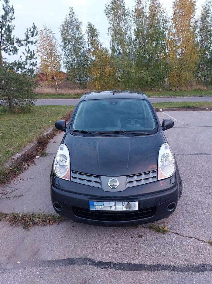 Nissan Note, 1.5 l., Хэтчбек