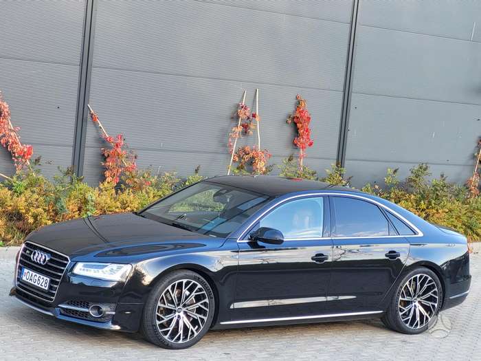 Audi A8, 3.0 l., sedanas