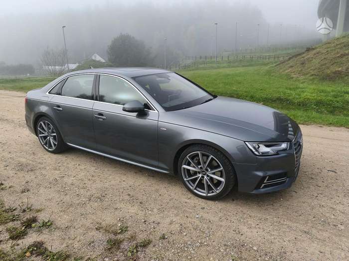 Audi A4, 2.0 l., Седан