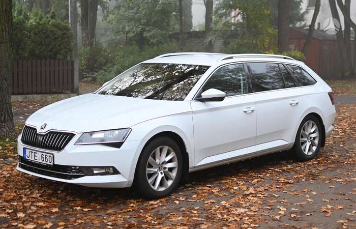 Skoda Superb, 1.4 l., Универсал