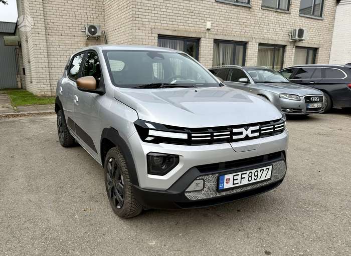 Dacia Spring, Другое