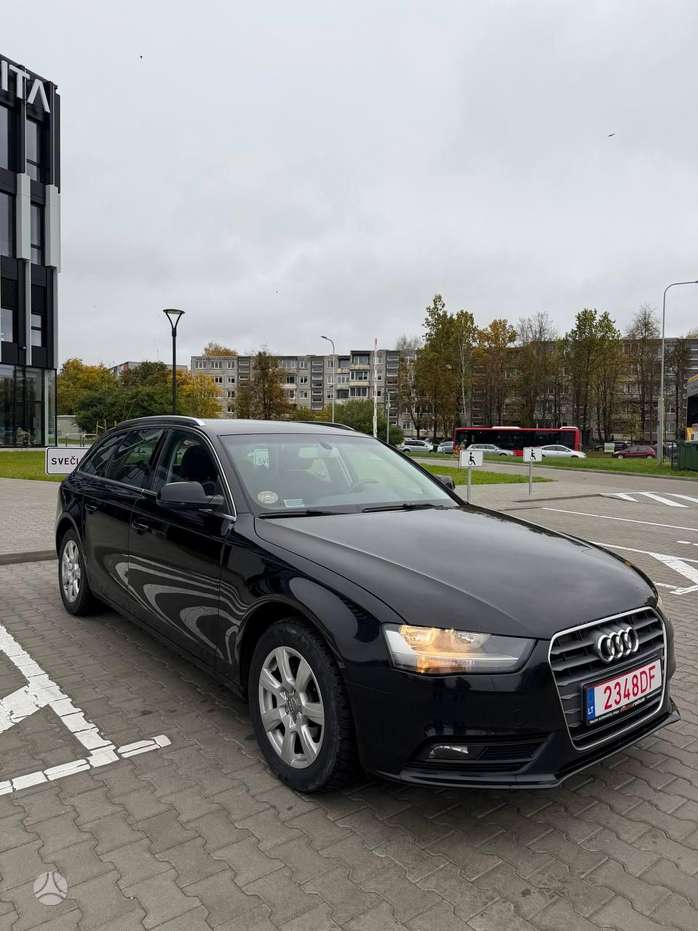 Audi A4, 1.8 l., Универсал