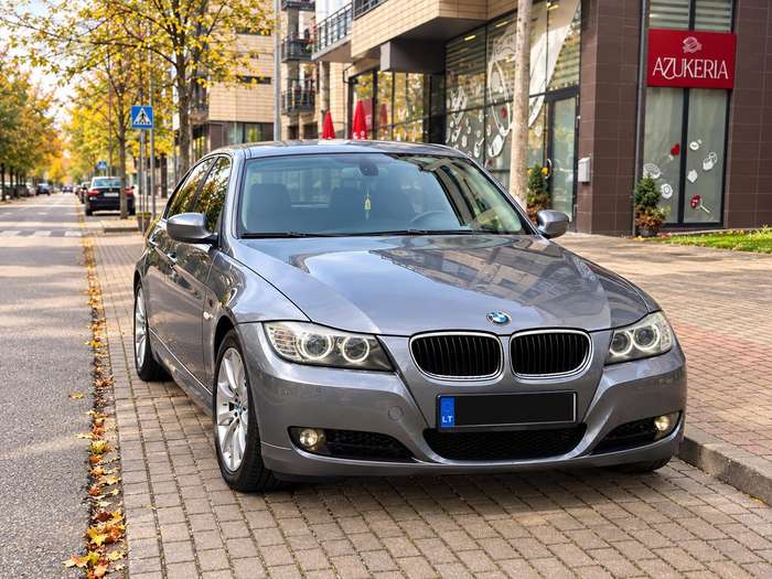 BMW 320, 2.0 l., Универсал