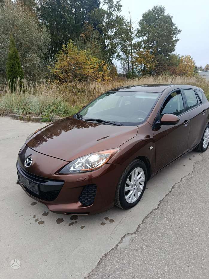 Mazda 3, 1.6 l., Хэтчбек
