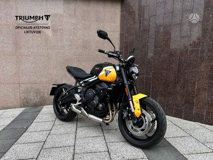 Triumph Trident 660cc, street / классические