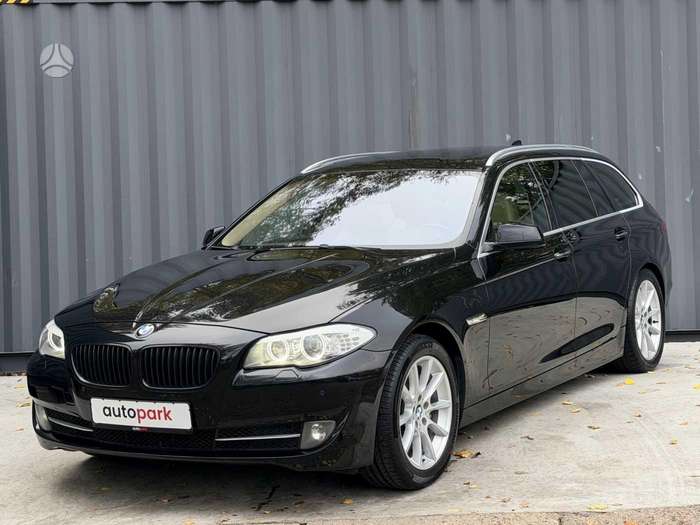 BMW 525, 2.0 l., Универсал