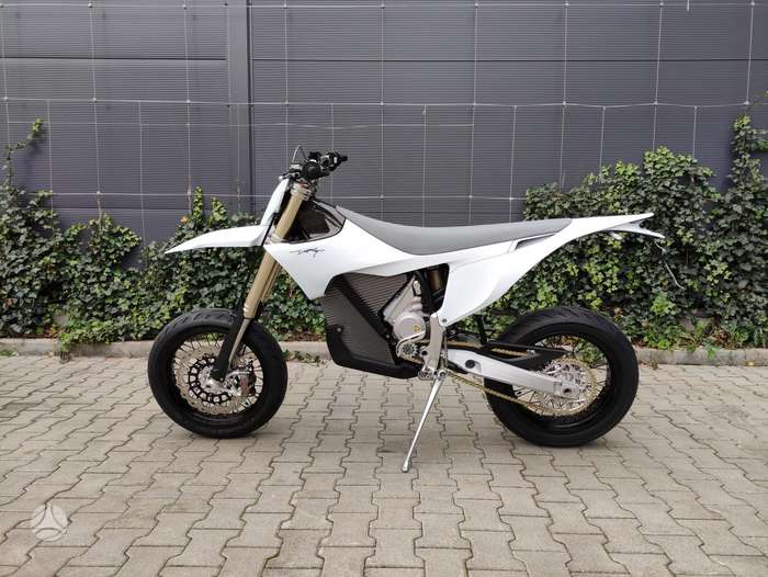 Stark Varg, electric, supermoto
