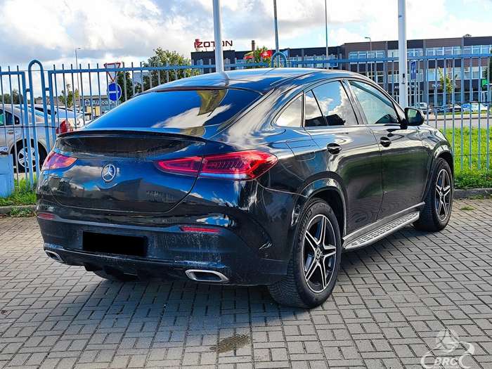 Photo 3 of 4