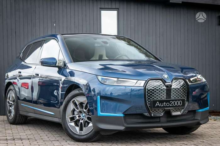 BMW iX, Внедорожник / Кроссовер