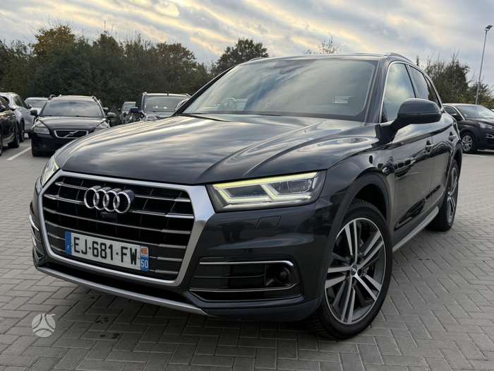 Audi Q5, 2.0 l., Внедорожник / Кроссовер