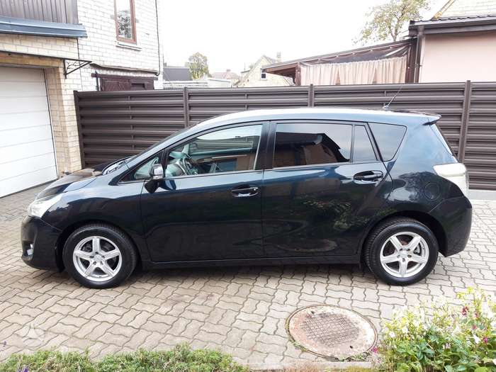 Photo 4 of 4