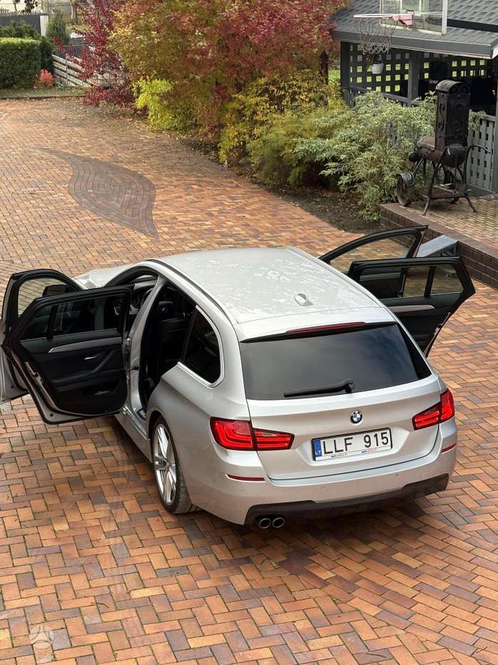 BMW 525, 3.0 l., Универсал