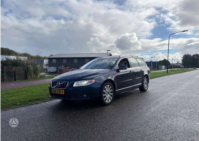 Volvo V70, 2.0 l., Универсал