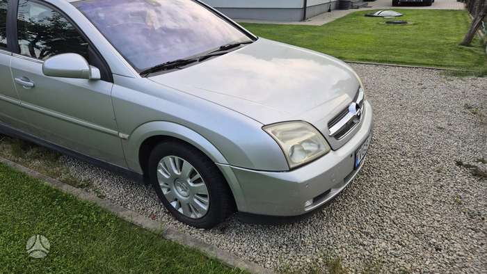 Opel Vectra, 2.2 l., Седан