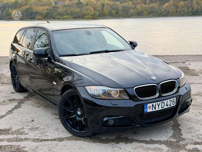 BMW 330, 3.0 l., Универсал