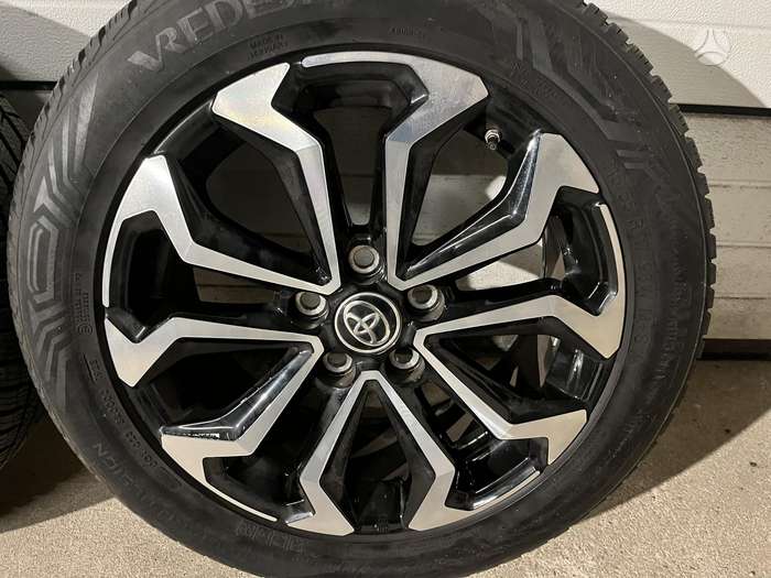 Toyota Yaris cross, light alloy, R17 | A32827498