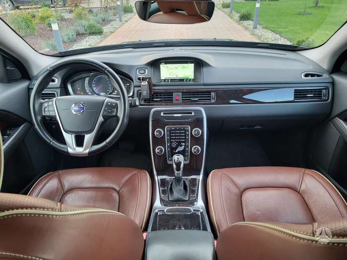 Volvo V70, 2.0 l., Универсал