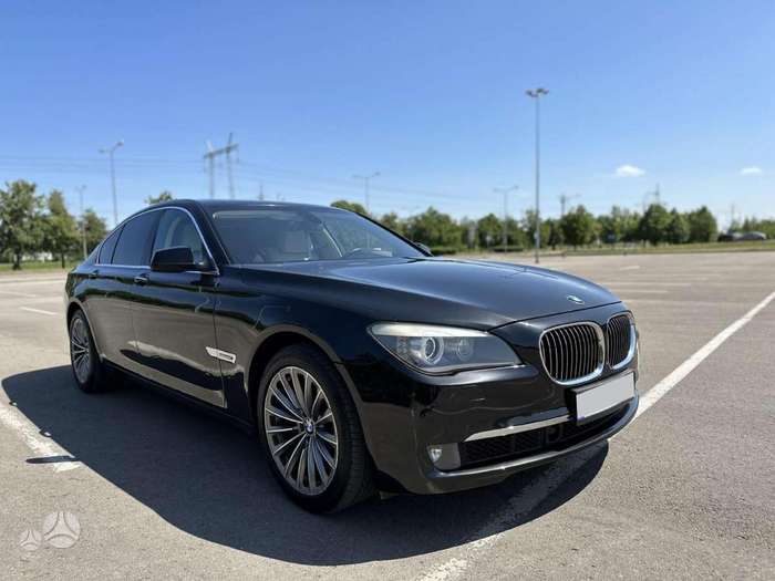 BMW 740, 3.0 l., Седан