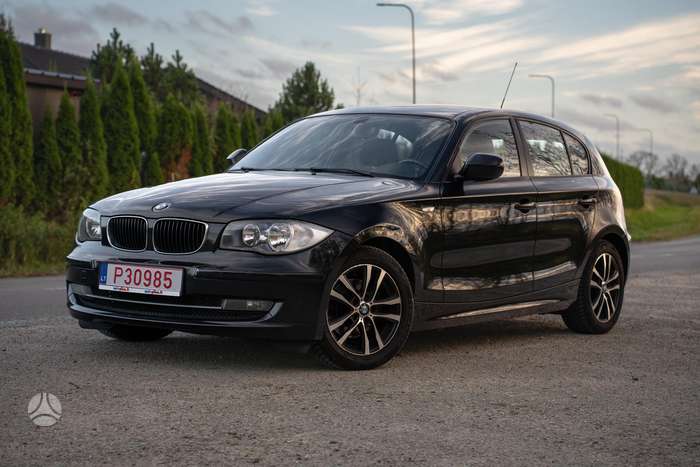 BMW 118, 2.0 l., Хэтчбек