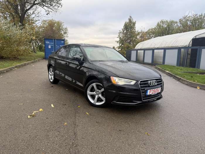 Audi A3, 1.8 l., Седан
