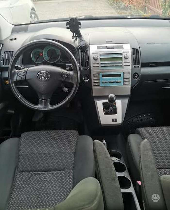 Photo 3 of 3