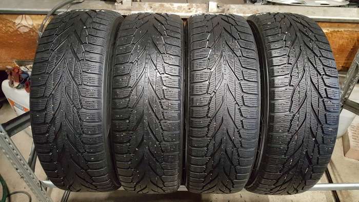 Nokian HAKKAPELIITTA R2 SUV apie6 5mm winter 225 65 R17 A7993153