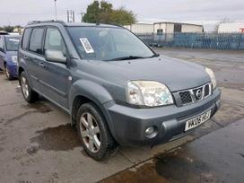 Nissan X-Terra dalimis. Automobilis ardomas dalimis запасные части автомобиля