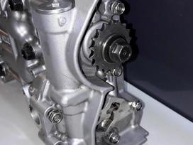 Honda CR-V, N22B4, variklio detalės