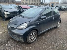 Toyota Aygo dalimis. Naudotos automobilių dalys automobiliai nuo 2000 iki 20