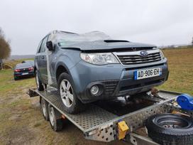 Subaru Forester по частям