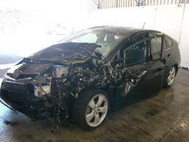 Toyota Prius for parts. Dėl daliu skambinikite 37061219915 viber 37061222