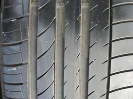 Dunlop, vasaras 255/35 R20
