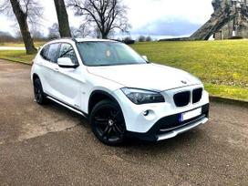 BMW X1, 2.0 l., off-road / crossover