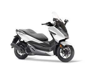 Honda Forza, scooters / mopeds