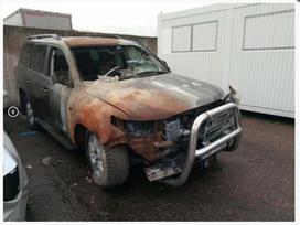 Toyota Land Cruiser for parts. Toyota land cruiser 200 4 5 dizel 210kw кпп автом