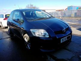 Toyota Auris for parts. Automobilis ardomas dalimis запасные части автомобил