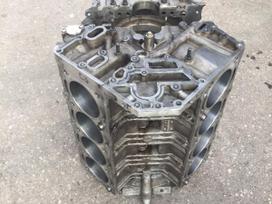 Mercedes-Benz CLK63 AMG, 156985, spārnu paplašinājumi, dzinēja bloks